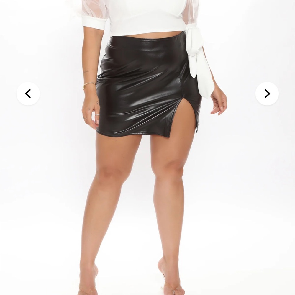 Fashion Nova Metallic Black Mini Skirt